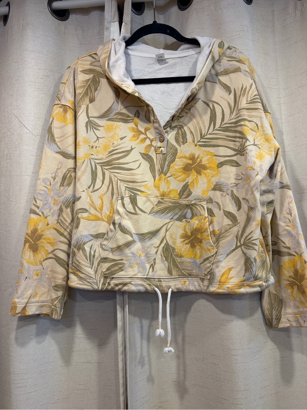 Old Navy Floral Half-Zip Hooded Pullover
